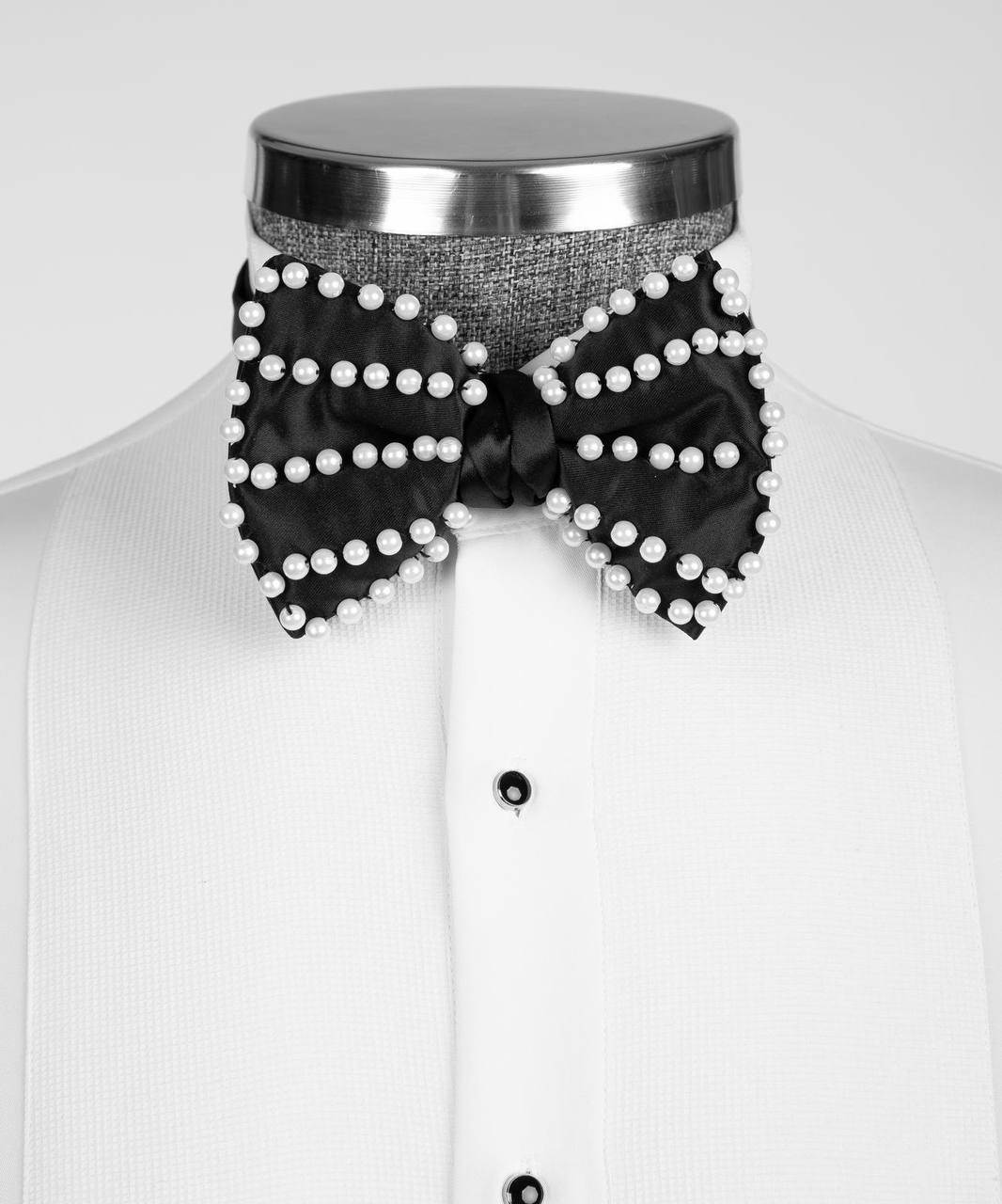 Vienna Pearl Grid Bow Tie | Model BTMAX 019