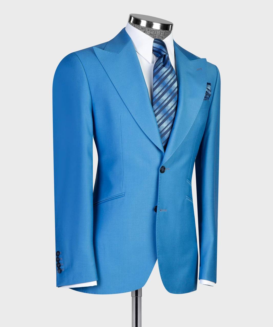 2025 3-Piece French Prestige Monaco Edition Sapphire Crest Luxury Men Suit | Model DATMAX ST323
